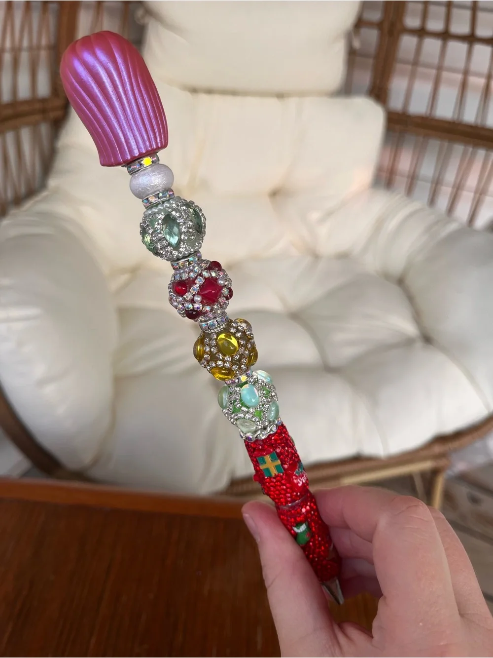 Sally (NBC) beaded pen